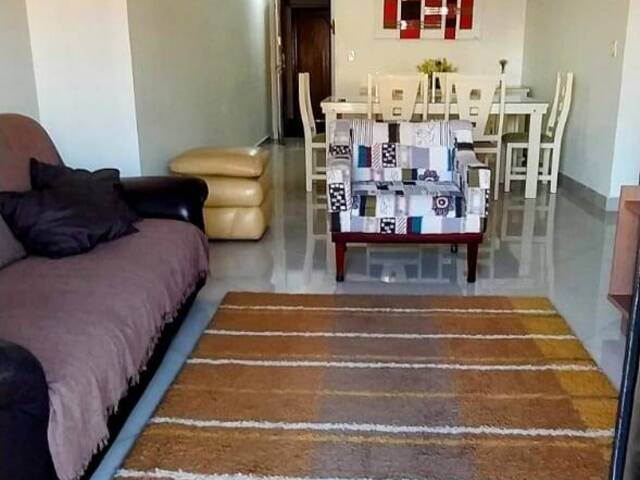 #201 - Apartamento para Venda em Guarujá - SP