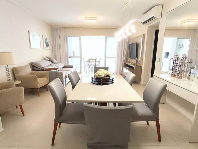 #523 - Apartamento para Venda em Guarujá - SP