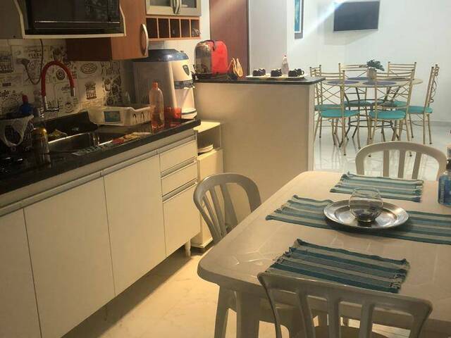 Apartamento para Venda em Guarujá - 3