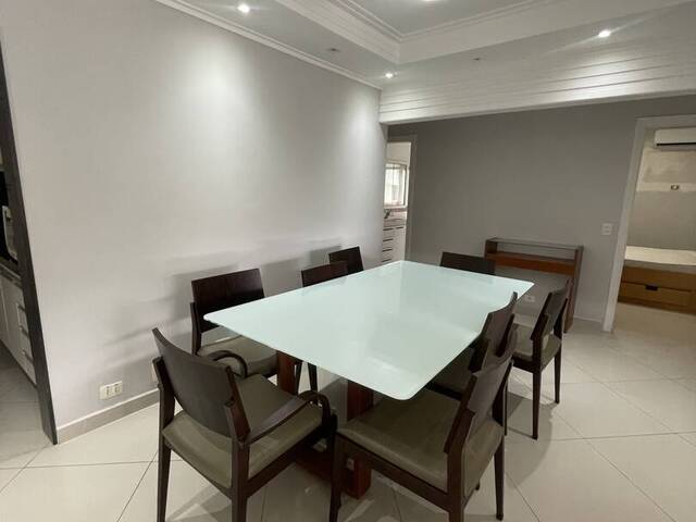 #582 - Apartamento para Venda em Guarujá - SP