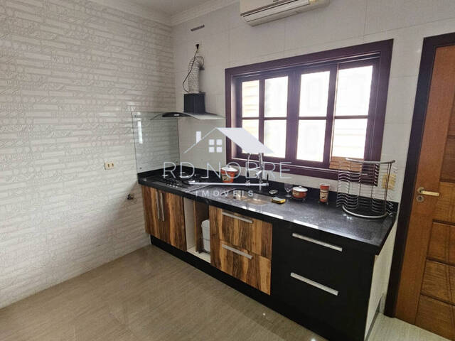 #661 - Casa para Venda em Guarujá - SP - 2